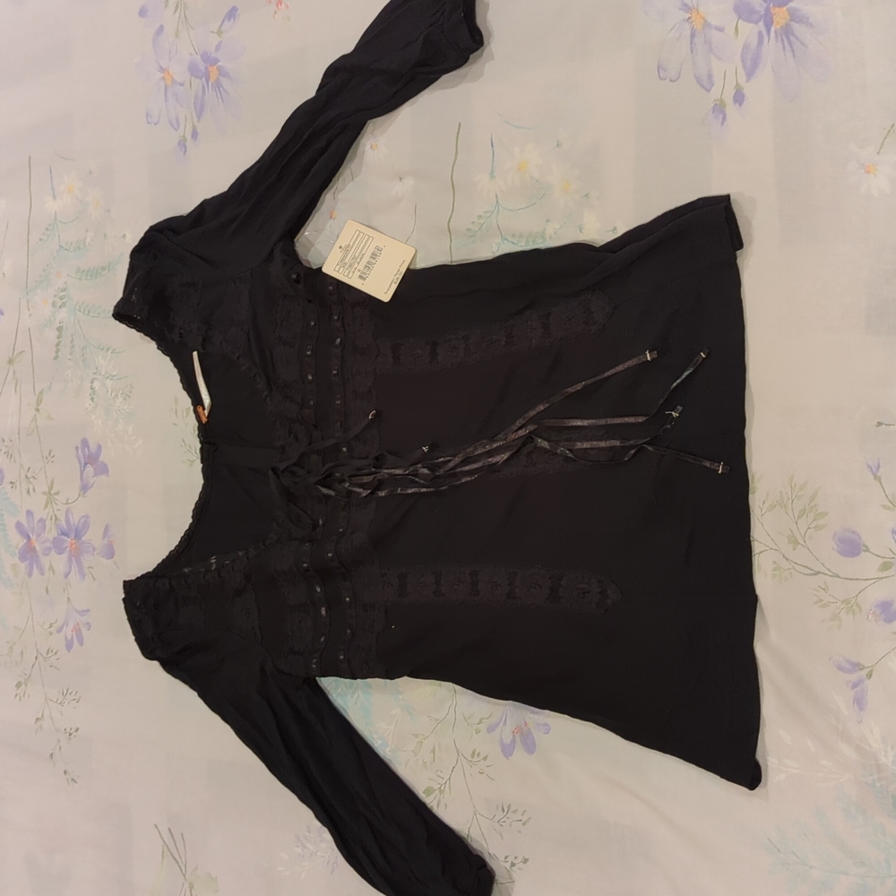 Black free people lace detail top size small new with tags